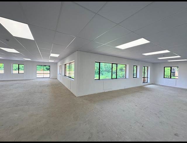 280M² OFFICE TO LET IN VORNA VALLEY
