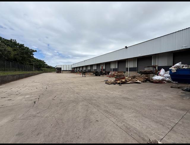 18,865M² WAREHOUSE TO LET IN PROSPECTON INDUSTRIAL