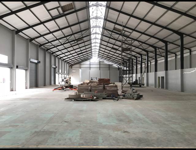 3,310M² WAREHOUSE TO LET IN EPPING INDUSTRIAL