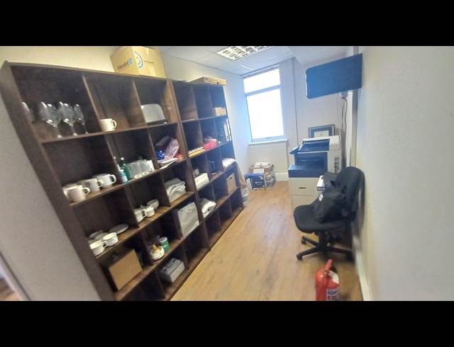 115M² OFFICE TO LET IN CENTURY CITY