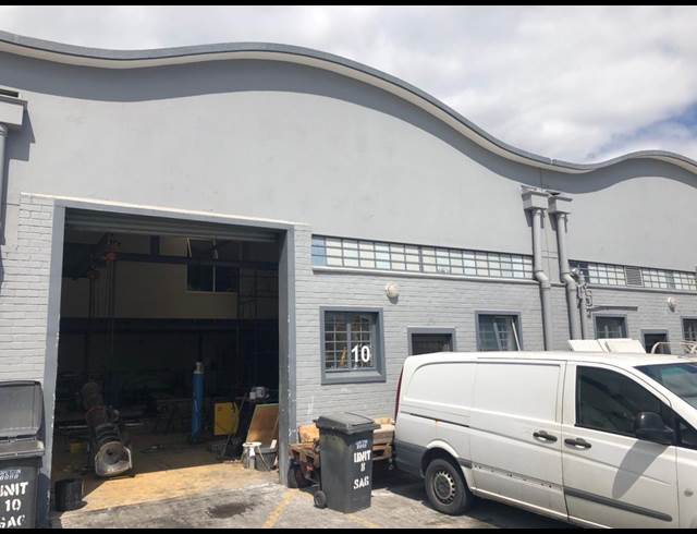 140M² WAREHOUSE TO LET IN MAITLAND
