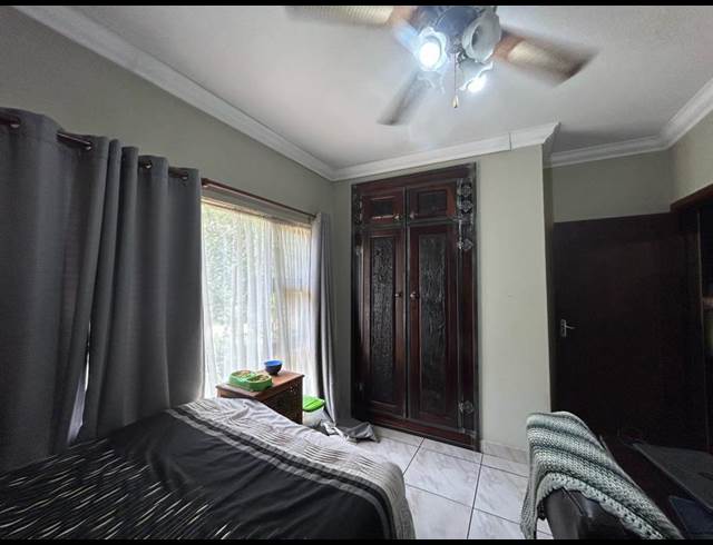 5 BEDROOM HOUSE TO LET IN MELODIE