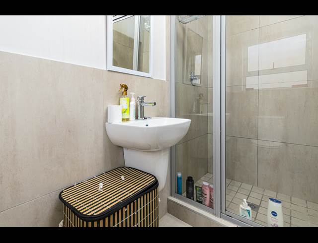 3 BEDROOM APARTMENT TO LET IN SUNNINGDALE