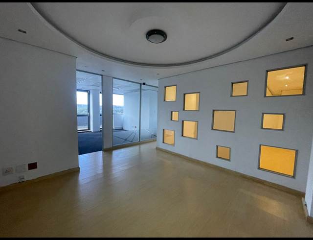 222M² OFFICE TO LET IN ROSEBANK