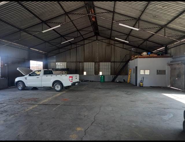 366M² FACTORY TO LET IN ANDERBOLT