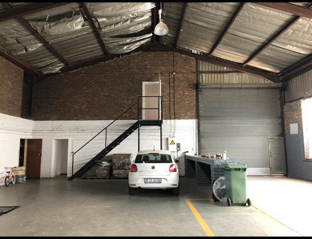 550M² WAREHOUSE RENTED IN SEBENZA