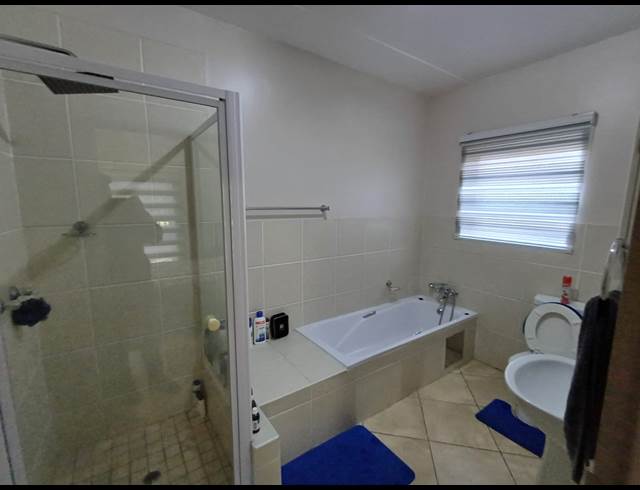 2 BEDROOM PROPERTY TO RENT IN MEYERSDAL