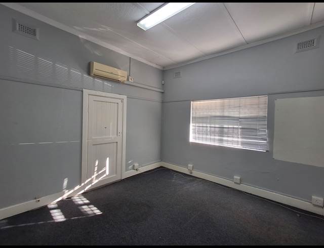 120M² OFFICE TO LET IN NAHOON