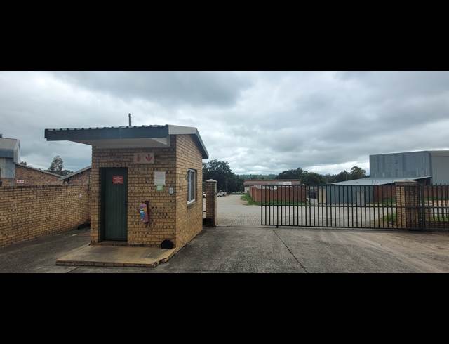 3,660M² WAREHOUSE TO LET IN WHITE RIVER CENTRAL