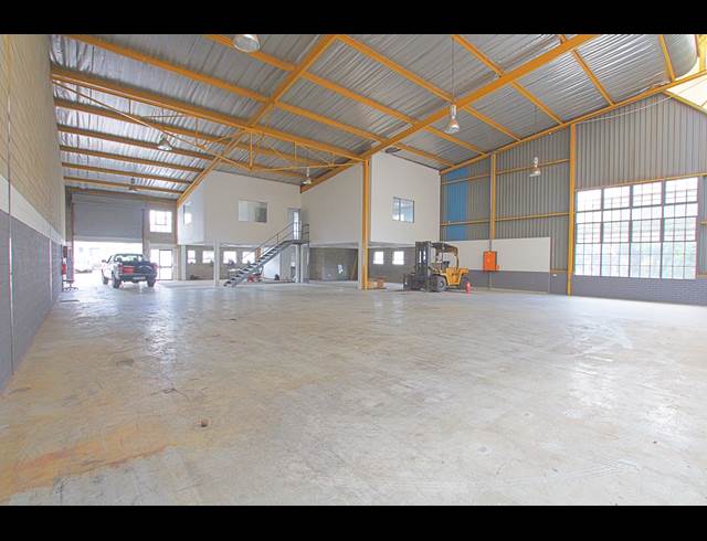 345.80M² WAREHOUSE TO LET IN KYA SANDS