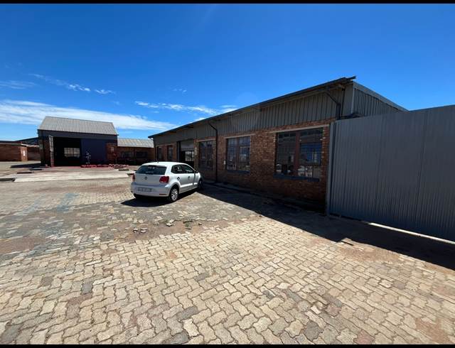 628M² WAREHOUSE TO LET IN NEW ERA