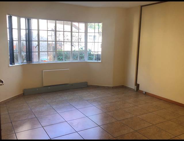 75M² OFFICE TO LET IN NELSPRUIT CENTRAL