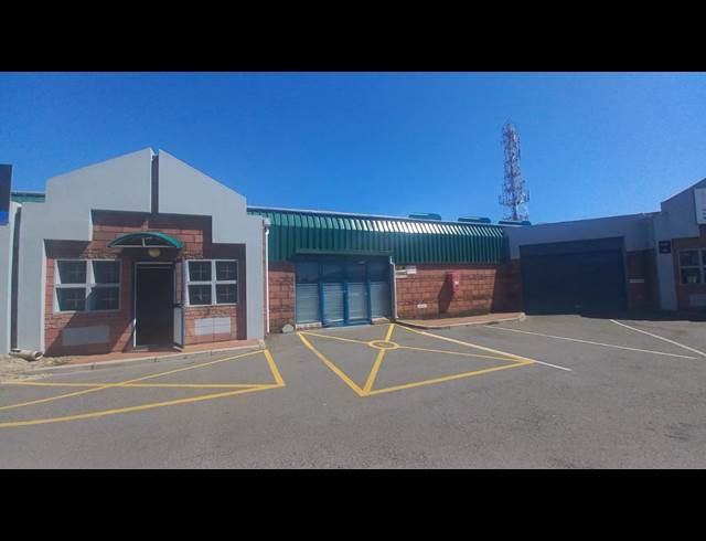 410.50M² WAREHOUSE TO LET IN EPPING INDUSTRIAL