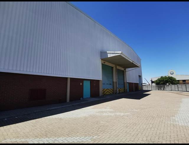 5,666M² WAREHOUSE TO LET IN EPPING INDUSTRIAL