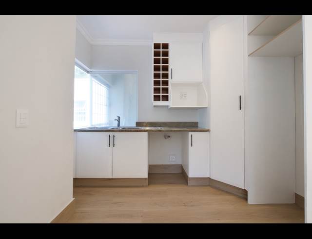 3 BEDROOM HOUSE RENTED IN RONDEBOSCH