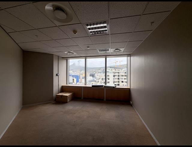 220.80M² OFFICE TO LET IN CAPE TOWN CITY CENTRE