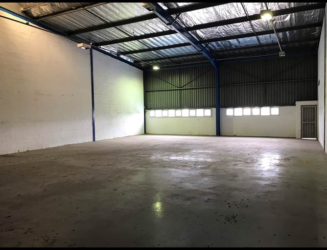 363M² FACTORY TO LET IN WESTMEAD