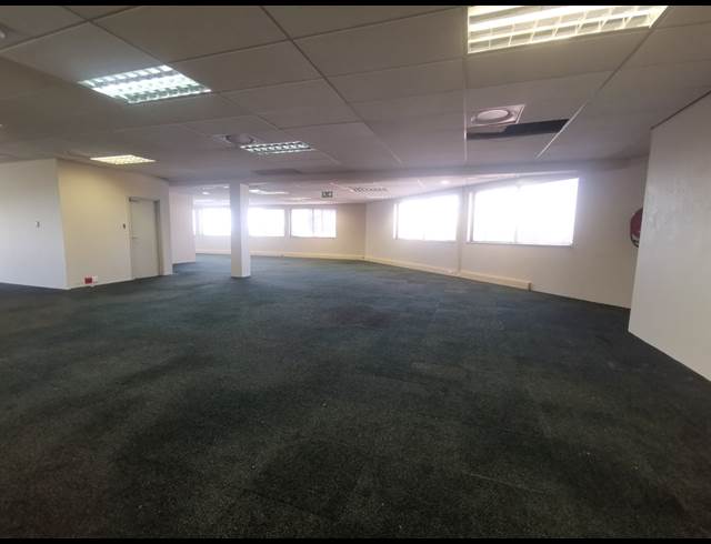 800M² OFFICE TO LET IN NORTHMEAD