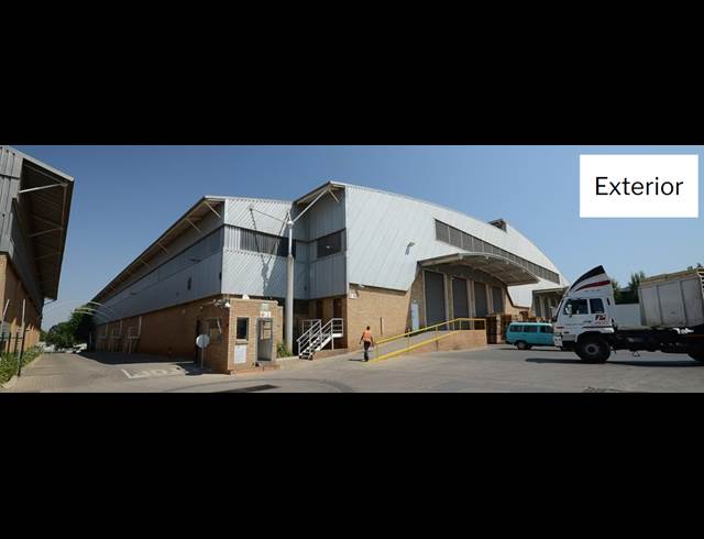 7,671M² WAREHOUSE TO LET IN LONGMEADOW