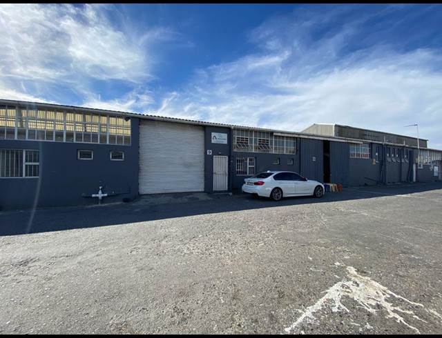 340M² WAREHOUSE TO LET IN EPPING INDUSTRIAL