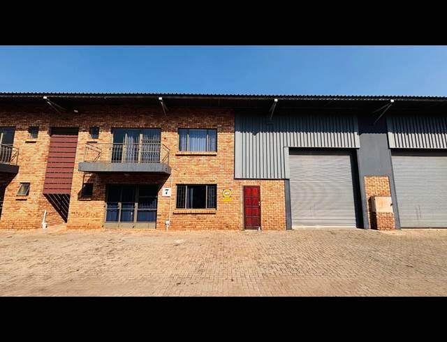353M² WAREHOUSE TO LET IN STORMILL