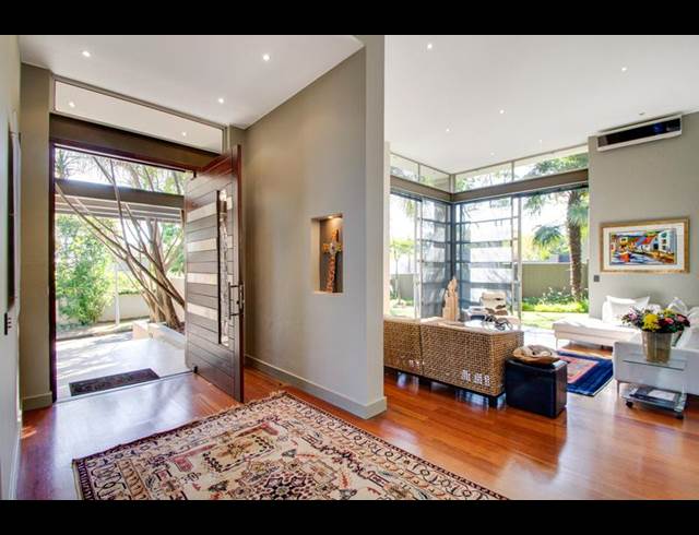 4 BEDROOM PROPERTY TO RENT IN FOURWAYS GARDENS