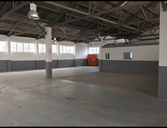 850M² FACTORY TO LET IN PAARDEN EILAND