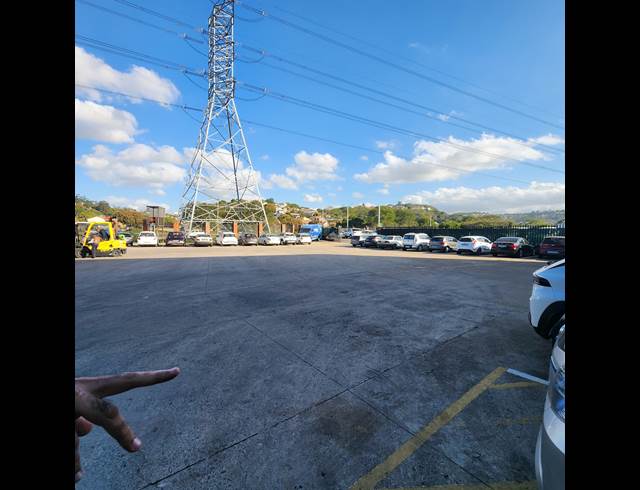 6,000M² WAREHOUSE TO LET IN SPRINGFIELD
