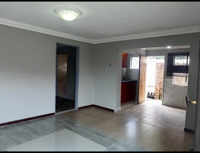 1 bed property to rent in WINCHESTER HILLS