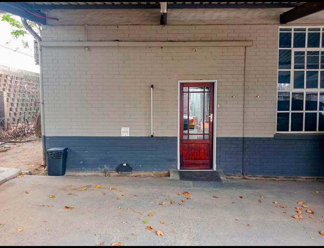 20M² OFFICE TO LET IN PINETOWN CENTRAL