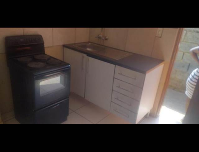 1 BEDROOM PROPERTY TO RENT IN MAOKENG