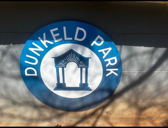 270M² OFFICE TO LET IN DUNKELD WEST