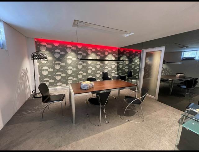 760M² BUILDING TO LET IN GARDENS