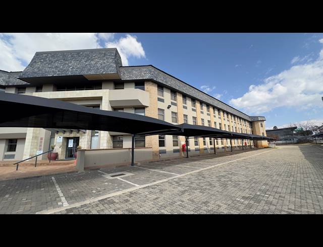 3,000M² OFFICE TO LET IN MEADOWDALE