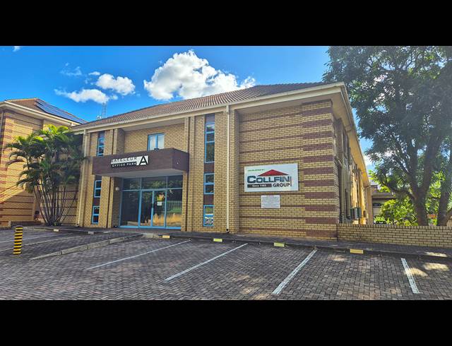 1,125M² OFFICE TO LET IN SONHEUWEL