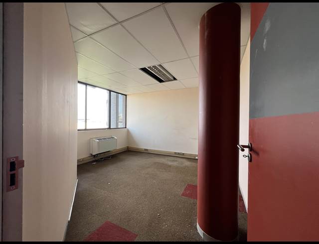 878M² OFFICE TO LET IN CENTURION CENTRAL