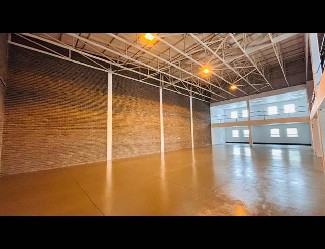550M² WAREHOUSE TO LET IN STORMILL