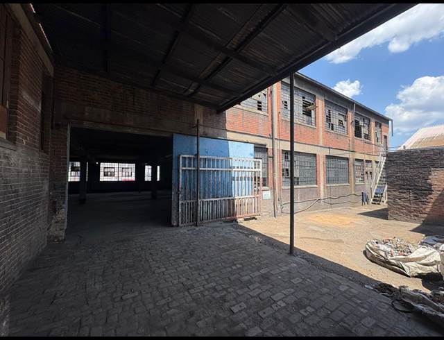 500M² WAREHOUSE TO LET IN GERMISTON INDUSTRIAL