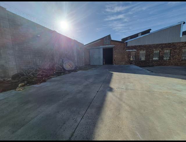 828M² WAREHOUSE TO LET IN BRACKENFELL INDUSTRIAL