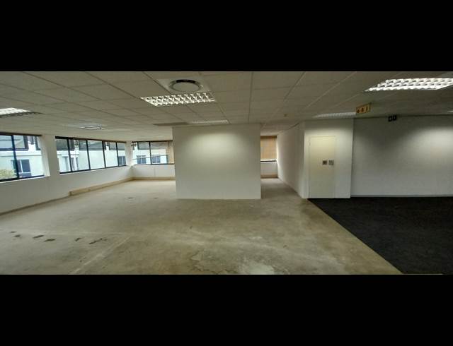 302M² OFFICE TO LET IN WOODMEAD