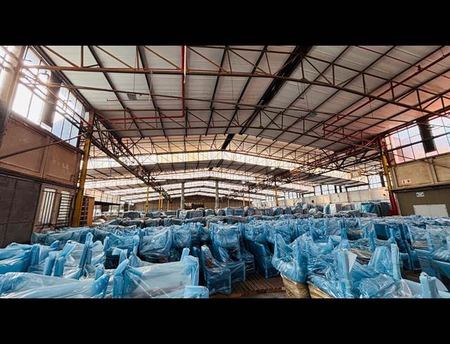 24,253M² WAREHOUSE TO LET IN STORMILL