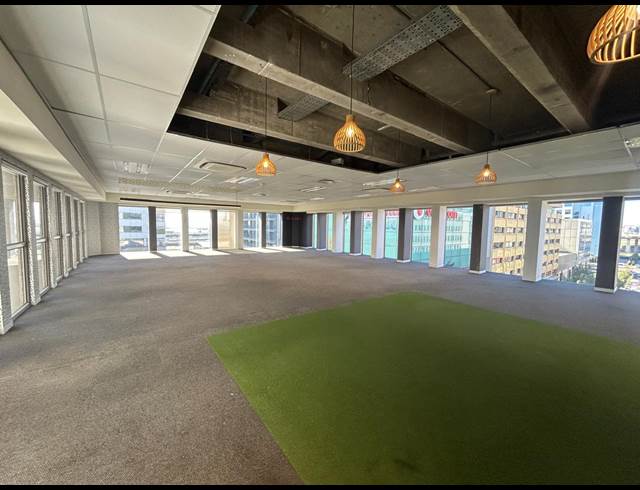 767M² OFFICE TO LET IN FORESHORE