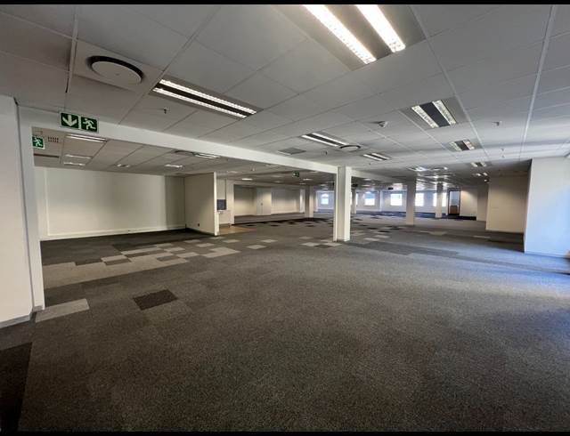 818M² OFFICE TO LET IN ROSEBANK