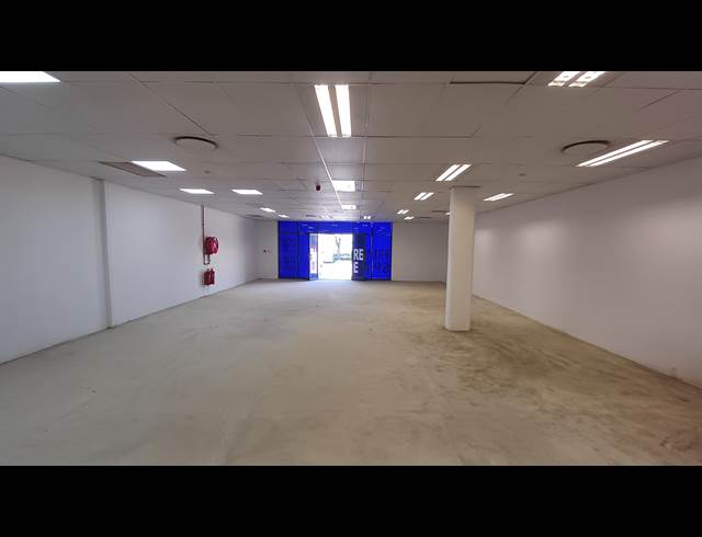 196M² RETAIL TO LET IN RIVERSIDE PARK