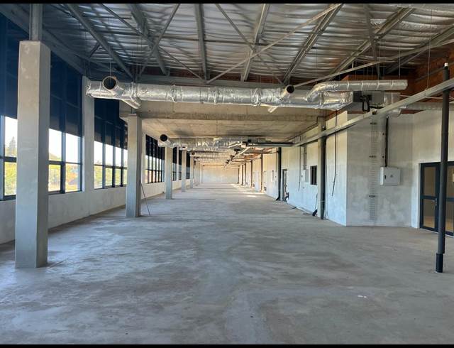 760M² OFFICE TO LET IN BALLITO CENTRAL