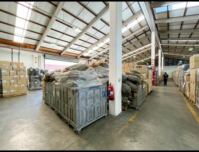 1,108M² WAREHOUSE TO LET IN WESTMEAD