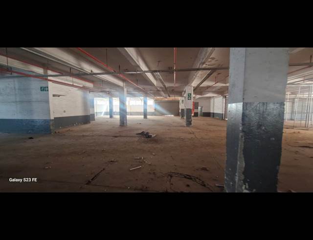 2,000M² WAREHOUSE TO LET IN SELBY