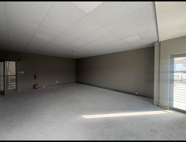 350M² WAREHOUSE TO LET IN BELLVILLE SOUTH INDUSTRIA