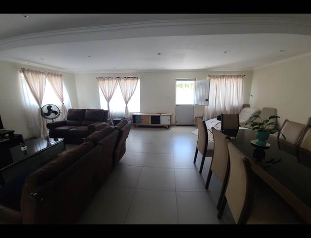 3 BEDROOM FREESTANDING TO LET IN SANDRINGHAM