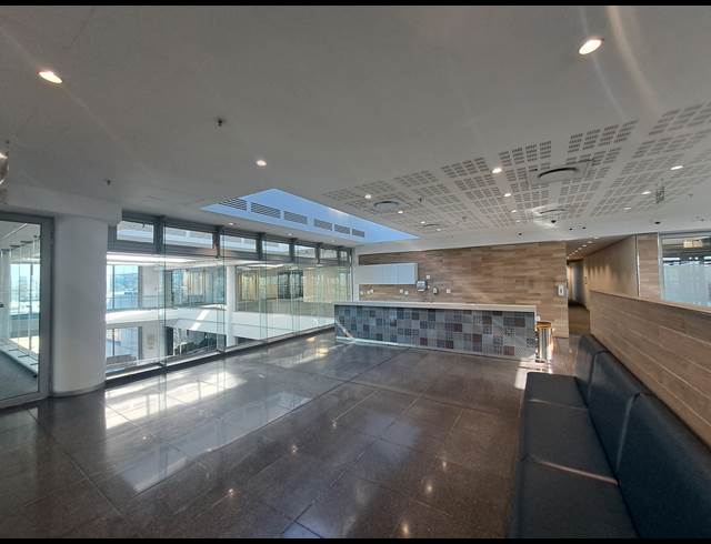 983M² OFFICE TO LET IN MELROSE ARCH